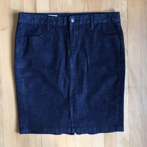 2/$20 Gap dark denim jean skirt sz 30